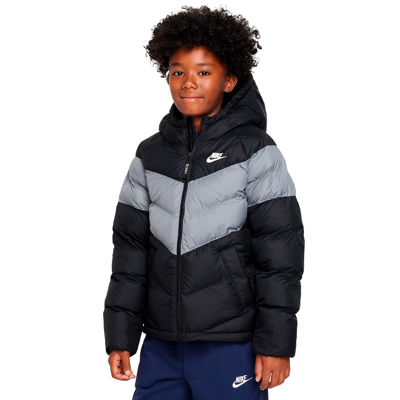 Куртка Nike Sportswear Older Kids' Synthetic Fill Hooded Jacket AW24